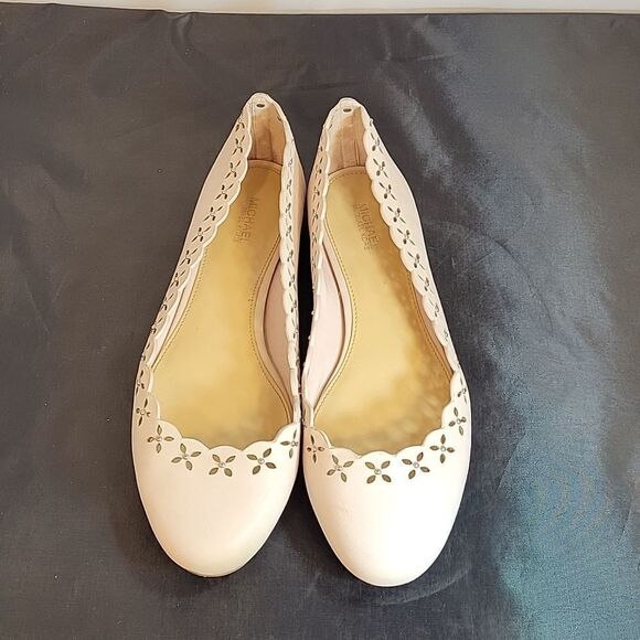 MICHEAL MICHAEL KORS WOMEN"S THALIA STUDDED BALLET FLATS SHOE - Picture 4 of 15